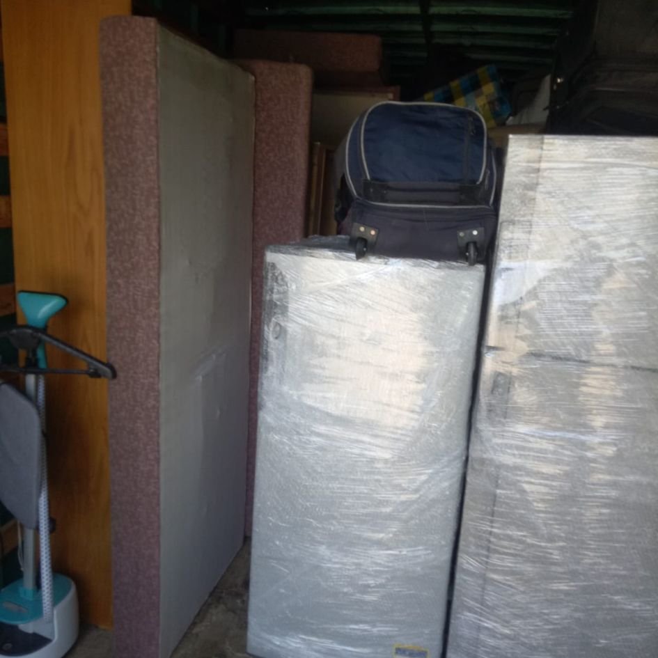 دليل نقل الاثاث في الشيخ زايد - كيان موفرز 2 تغليف وتحميل الاثاث بأمان - كيان موفرز - دليل خدمات نقل العفش